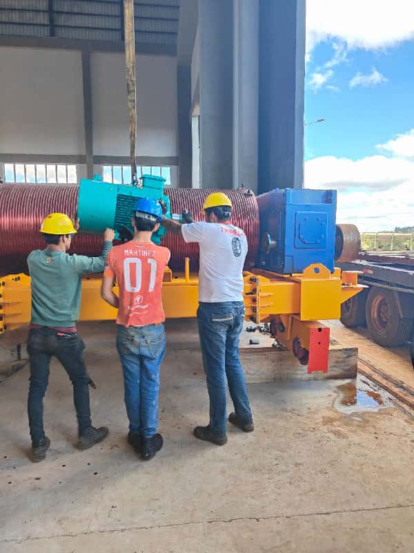 The winch trolley is being assembled