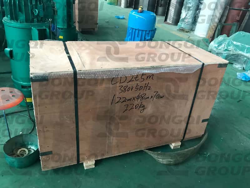 CD type electric wire rope hoist sealed in box